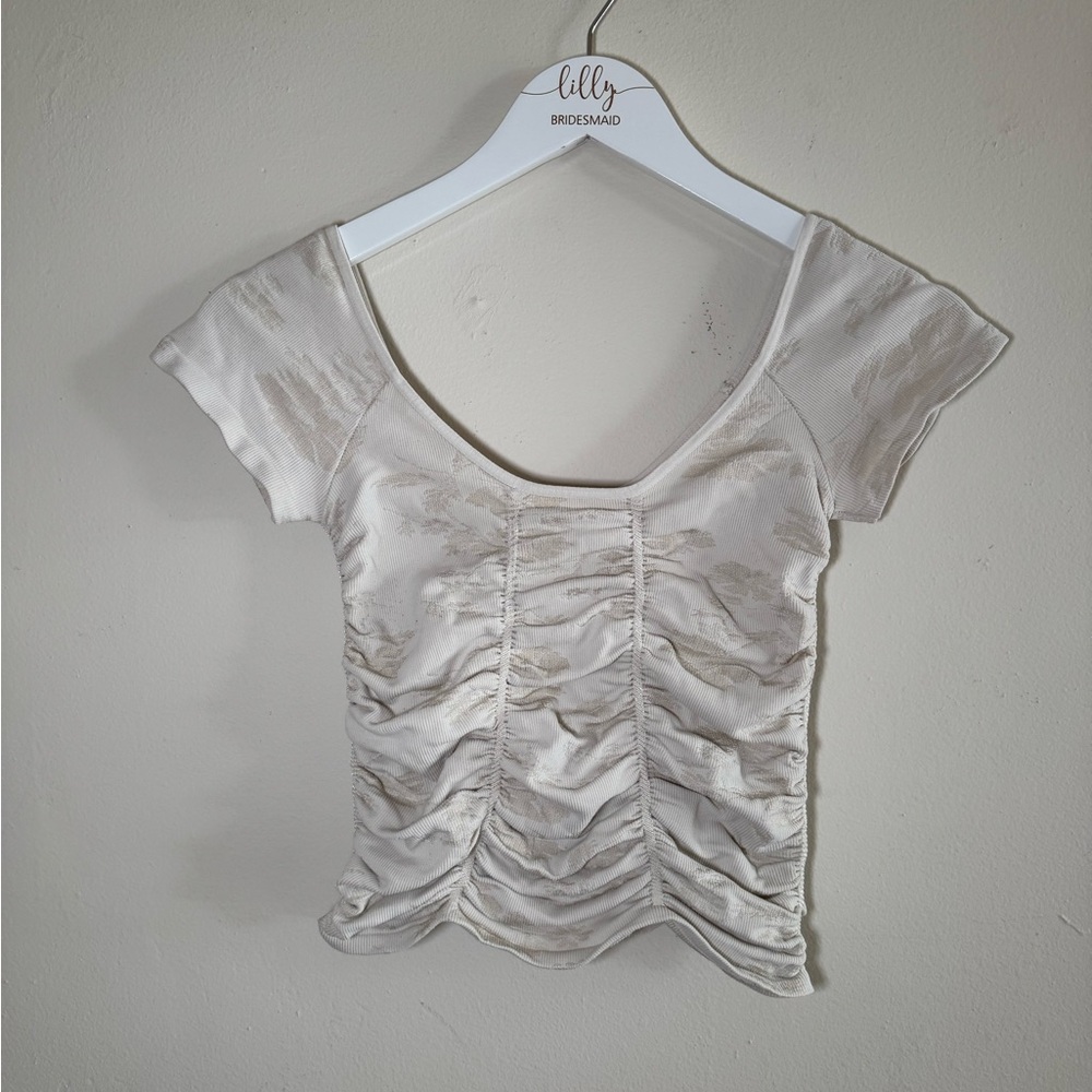 Gotta Be You Seamless Tee